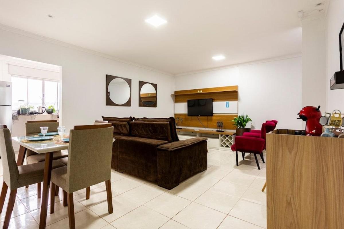 Ap 85M2 , 2Qts Com Suite , Estacionamento, Cozinha Completa , Wi-Fi 500Mb , Jr Catito Brasilia Esterno foto