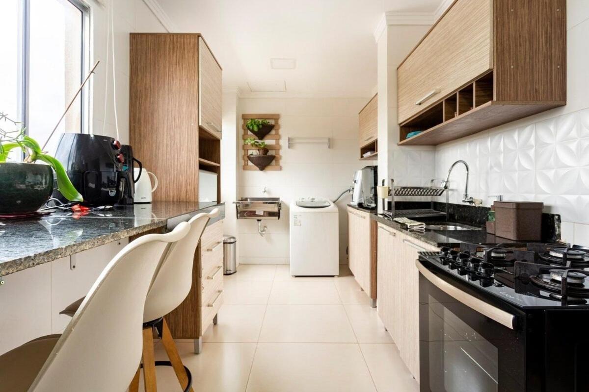 Ap 85M2 , 2Qts Com Suite , Estacionamento, Cozinha Completa , Wi-Fi 500Mb , Jr Catito Brasilia Esterno foto