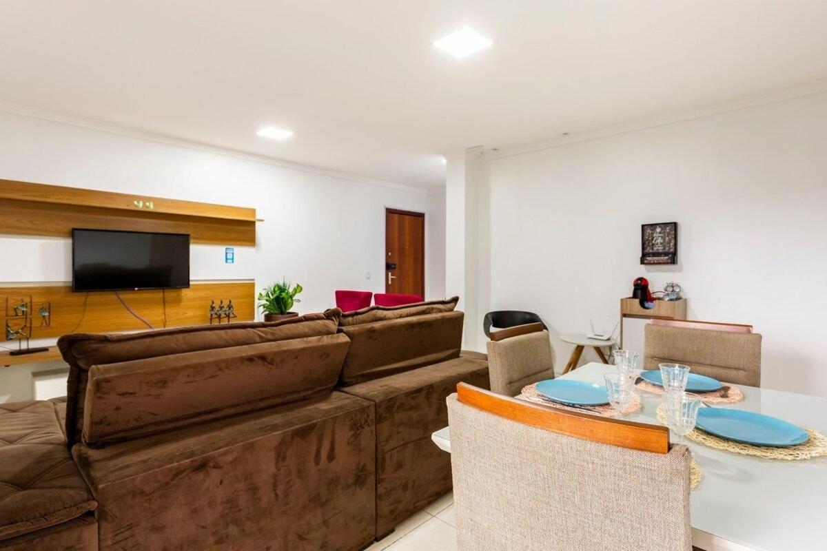 Ap 85M2 , 2Qts Com Suite , Estacionamento, Cozinha Completa , Wi-Fi 500Mb , Jr Catito Brasilia Esterno foto