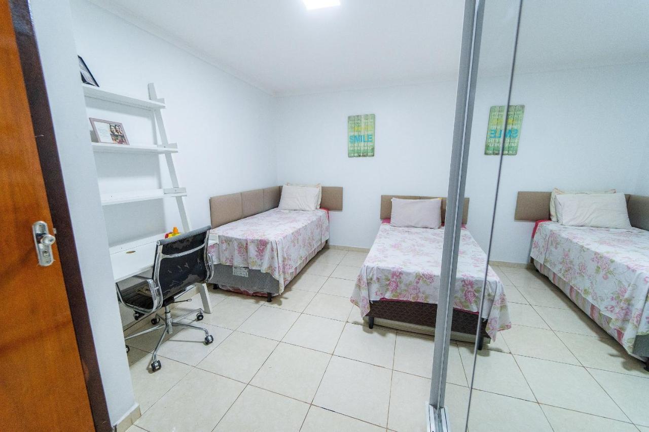 Ap 85M2 , 2Qts Com Suite , Estacionamento, Cozinha Completa , Wi-Fi 500Mb , Jr Catito Brasilia Esterno foto