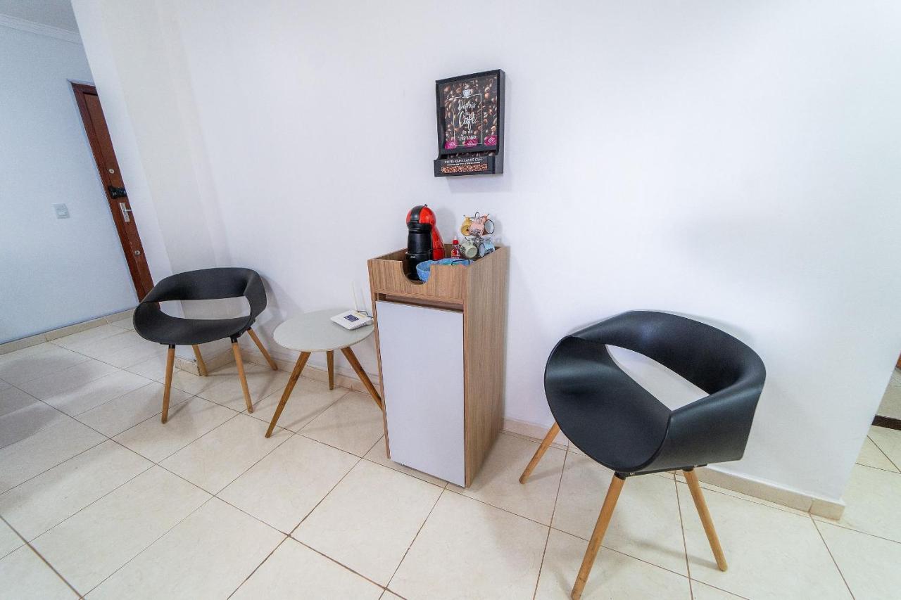 Ap 85M2 , 2Qts Com Suite , Estacionamento, Cozinha Completa , Wi-Fi 500Mb , Jr Catito Brasilia Esterno foto