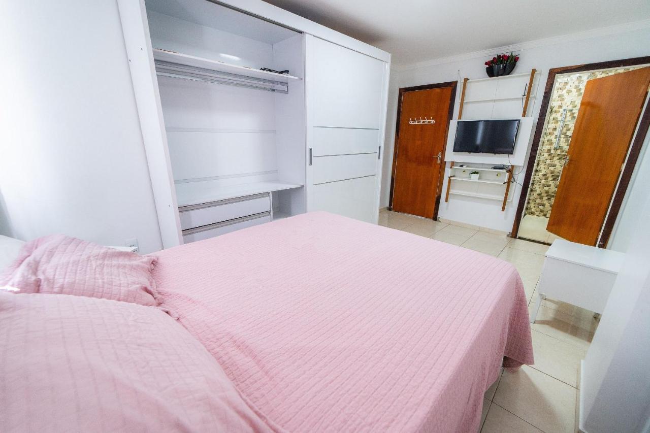 Ap 85M2 , 2Qts Com Suite , Estacionamento, Cozinha Completa , Wi-Fi 500Mb , Jr Catito Brasilia Esterno foto